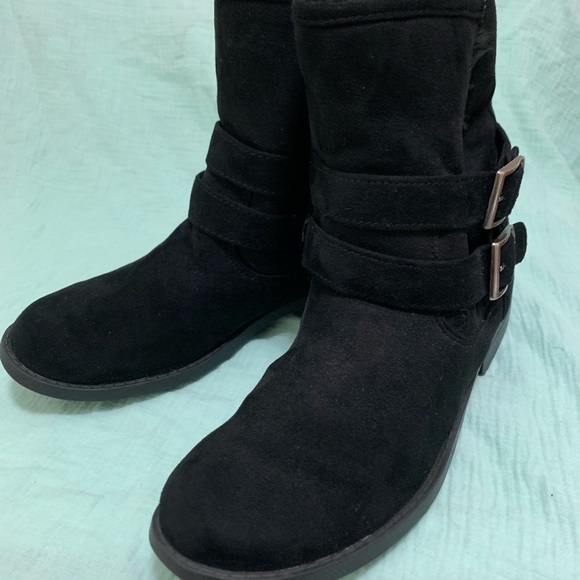 Black booties - Picture 2 of 3